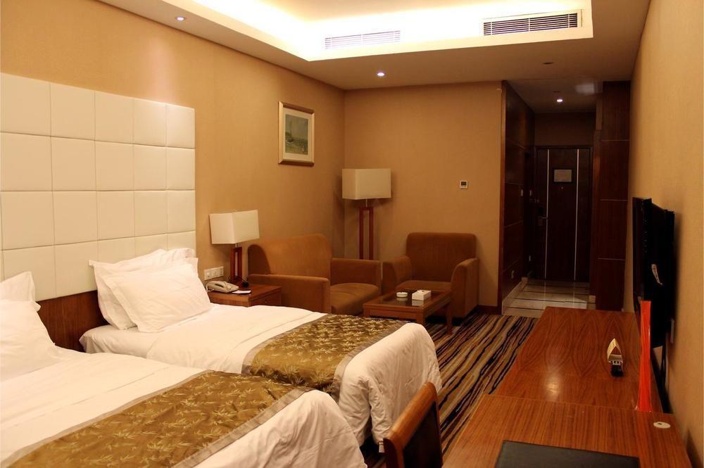 Shenzhen Luohu Railway Station Hotel - West Building Экстерьер фото