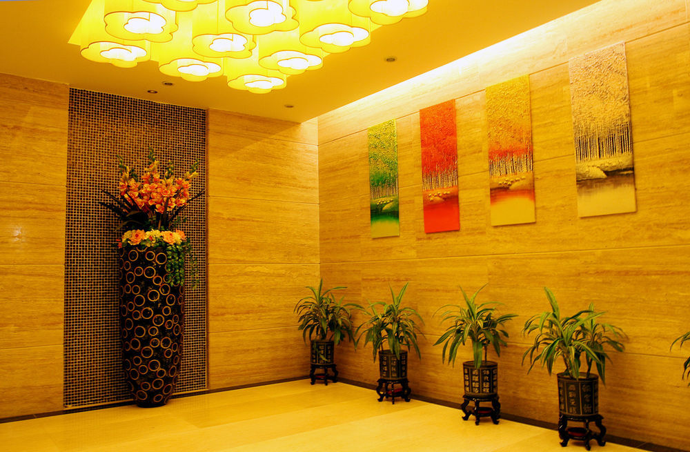 Shenzhen Luohu Railway Station Hotel - West Building Экстерьер фото