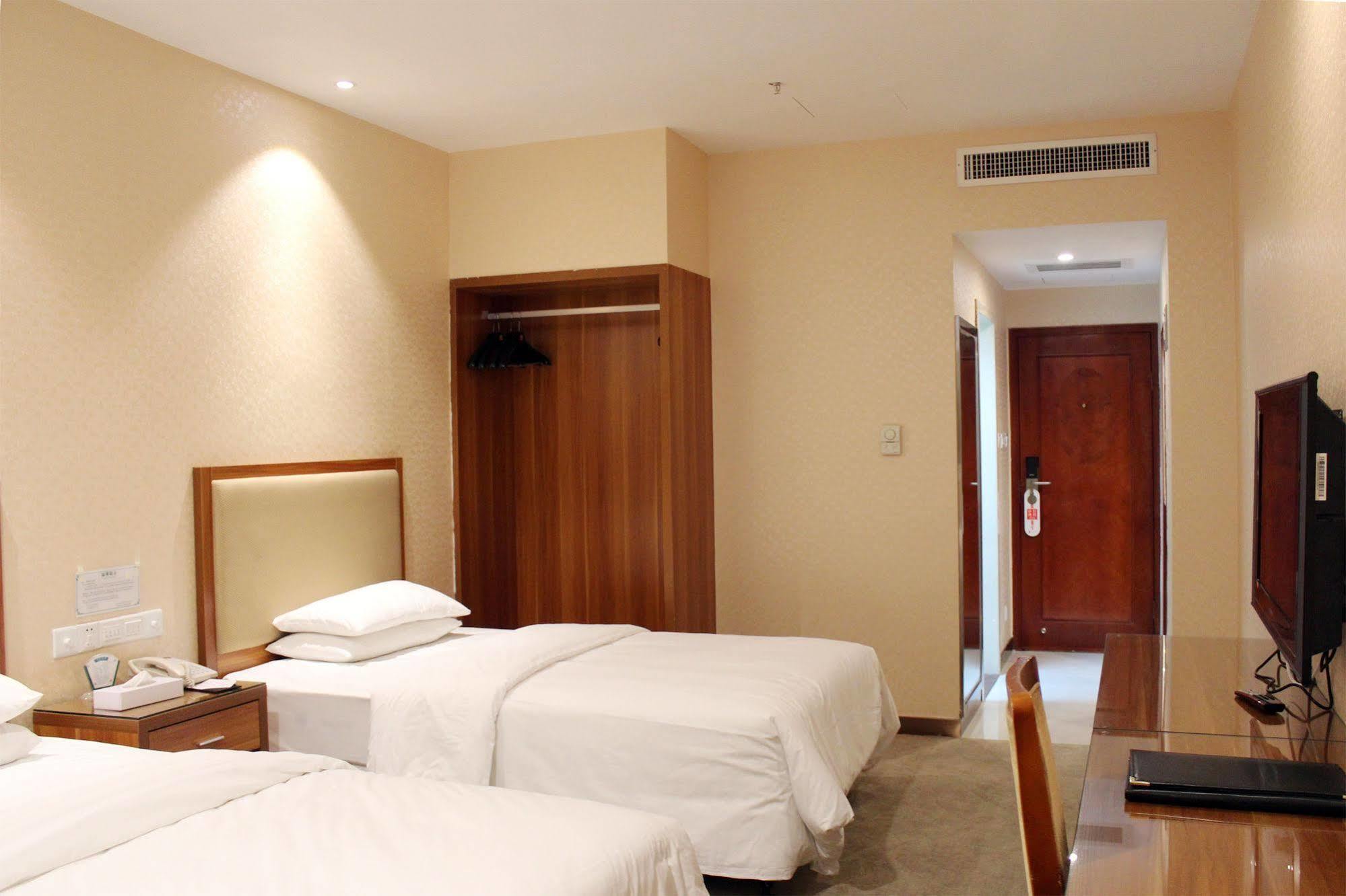 Shenzhen Luohu Railway Station Hotel - West Building Экстерьер фото